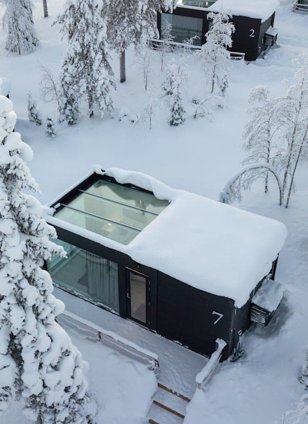 Finland roadtrip: glazen villa onder het noorderlicht