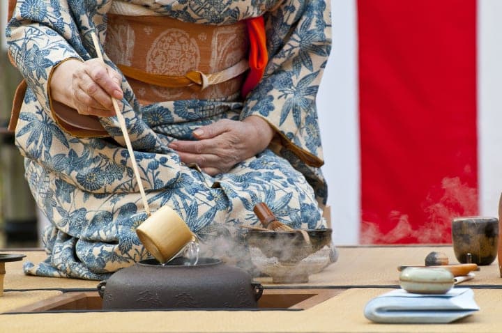Matcha-theeceremonie in Dotonbori thumbnail