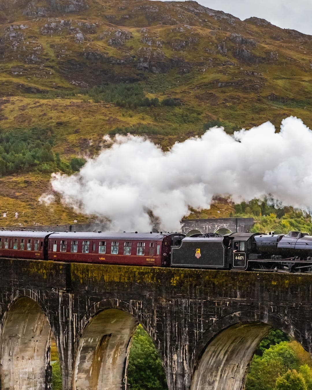 Edinburgh, Loch Ness & Aberdeen